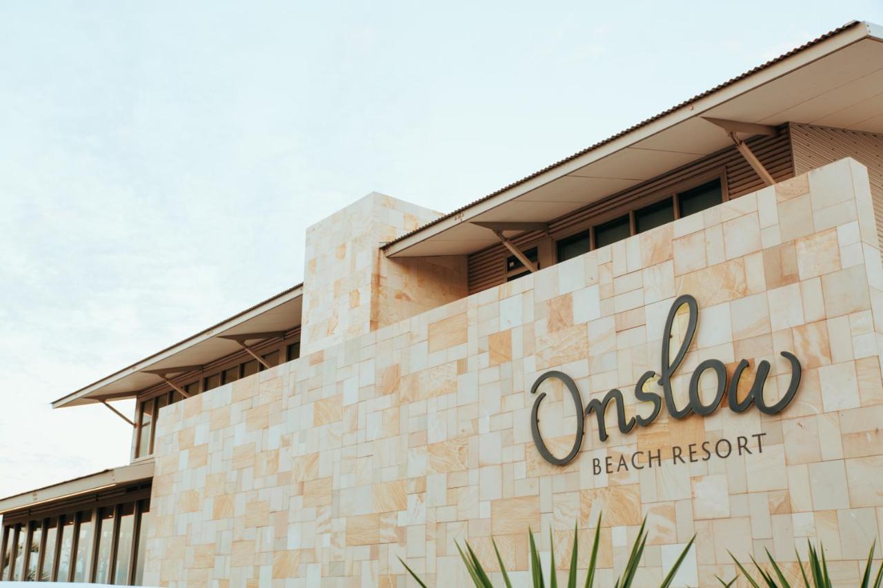 Onslow Beach Resort Ngoại thất bức ảnh