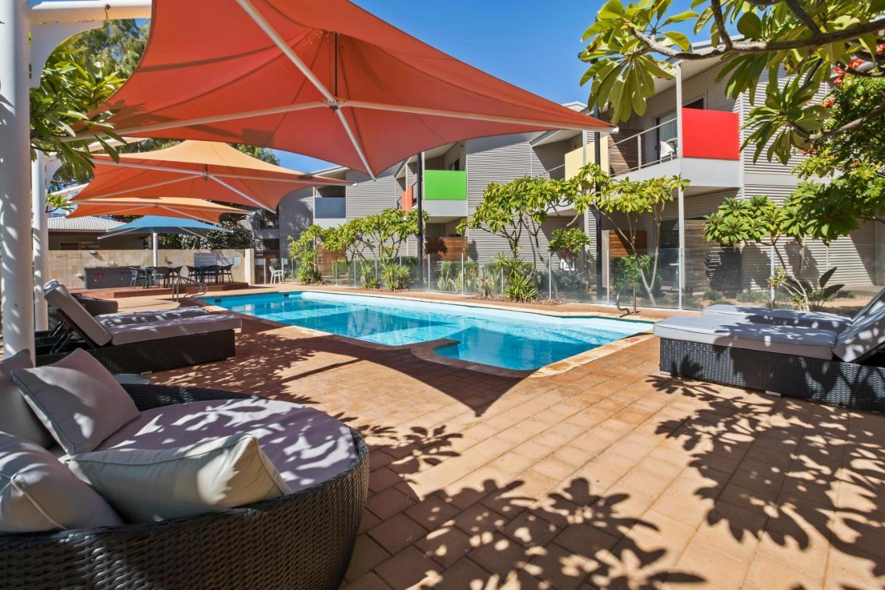 Onslow Beach Resort Ngoại thất bức ảnh