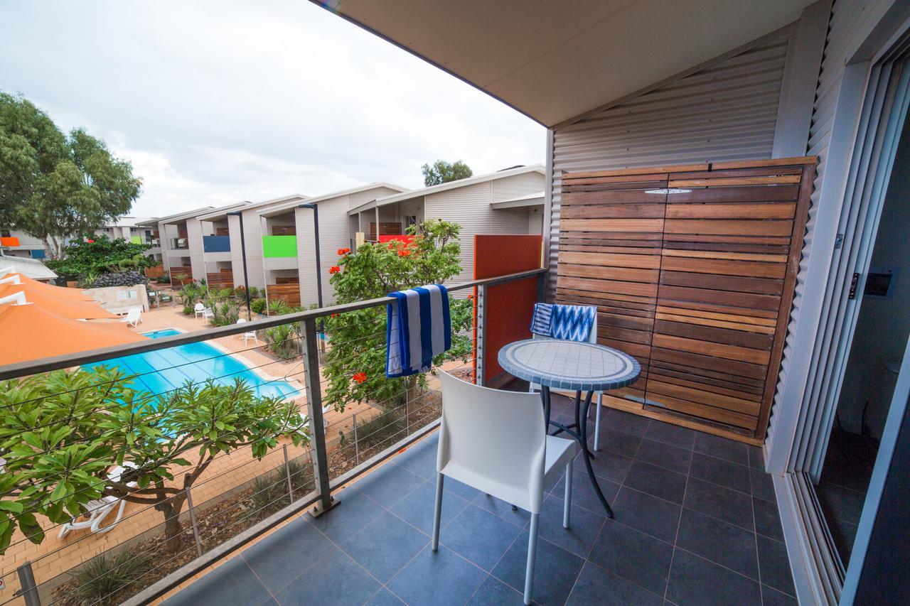Onslow Beach Resort Ngoại thất bức ảnh